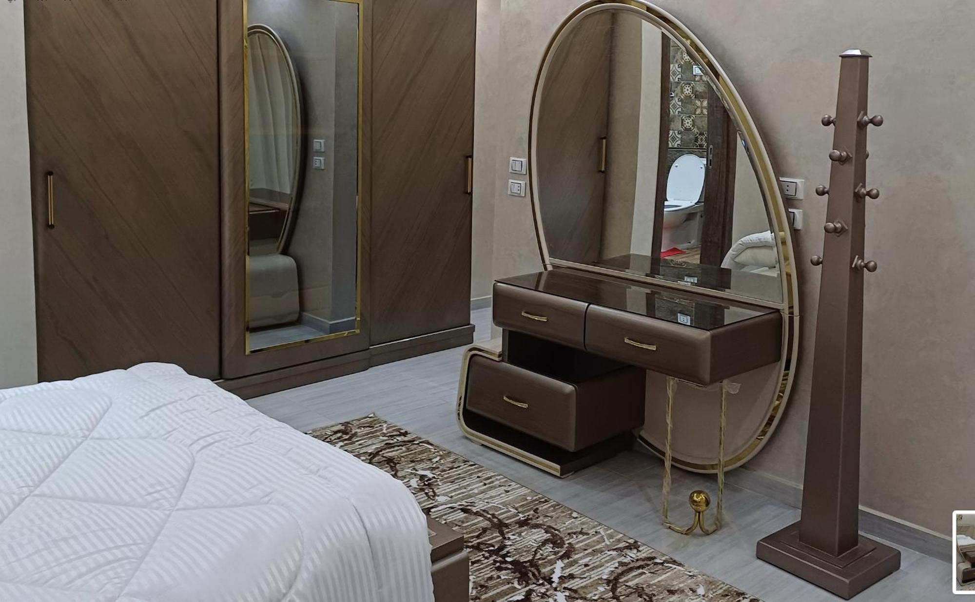 Apartment Luxury In Mohandessin, Shehab Street, Cairo