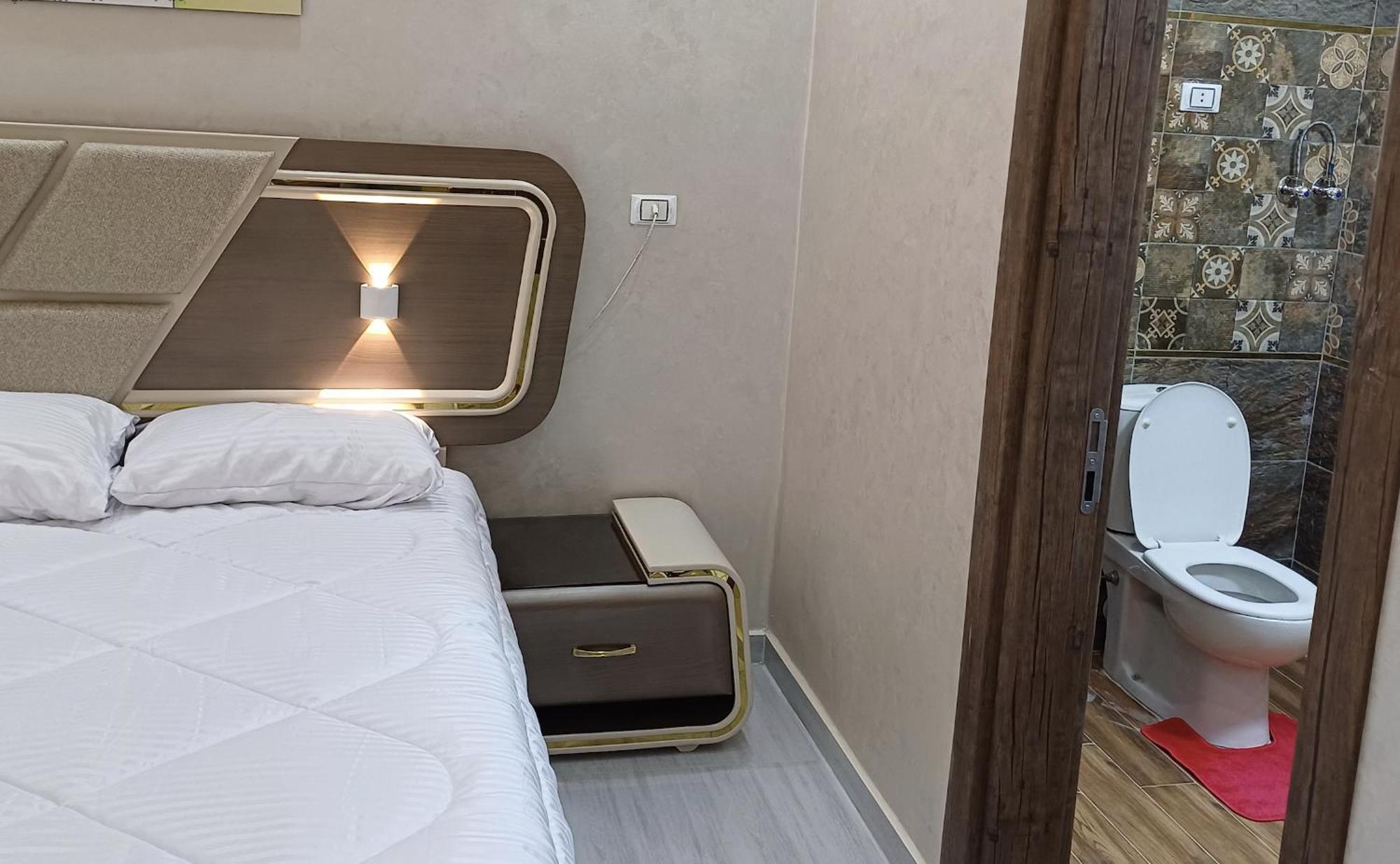 Apartment Luxury In Mohandessin, Shehab Street, Cairo