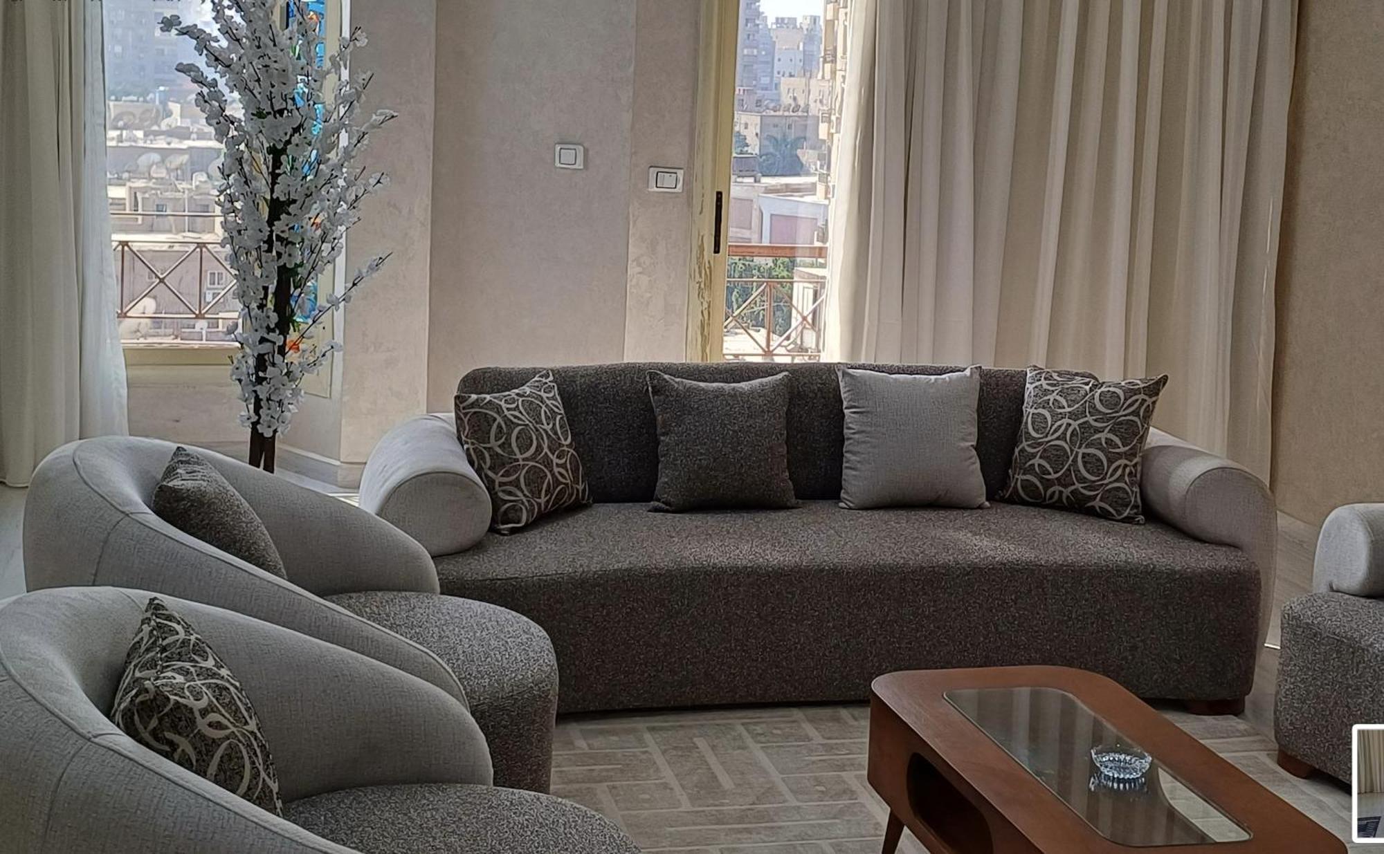 Luxury In Mohandessin, Shehab Street, Apartment *